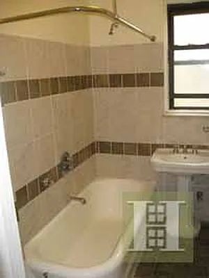 Rented by Halstead Real Estate | media 15