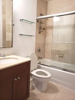 Rented by Level Group | media 16