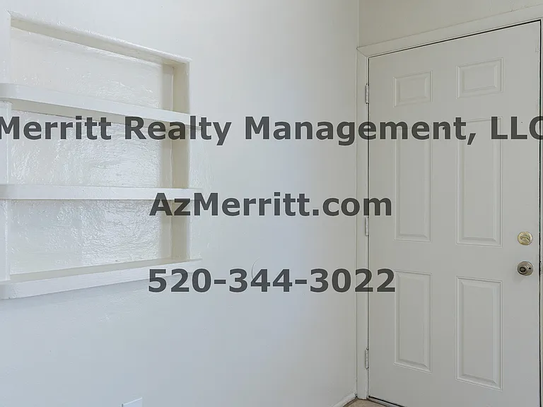 1204 N Winstel Blvd #3 — Photo 19
