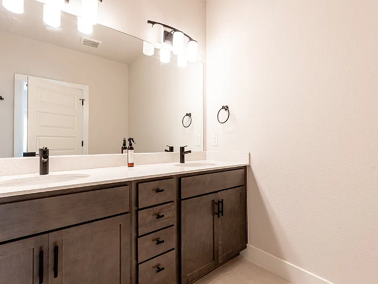 411 Ira Ave #2102 — Photo 27