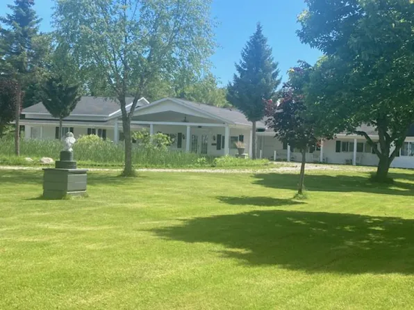 14685 Hubbard Lake Rd, Hubbard Lake, MI 49747
