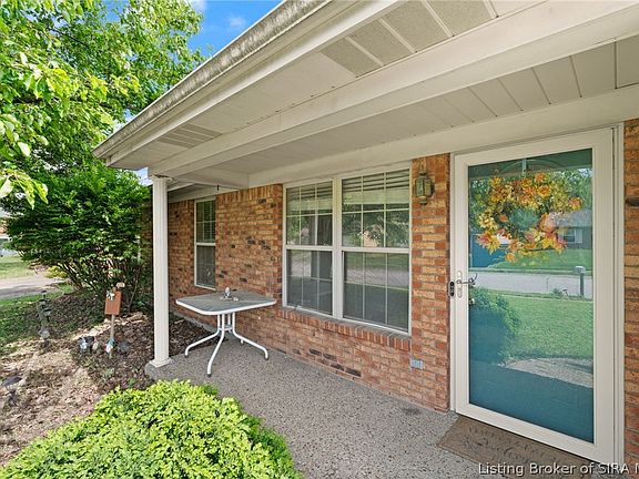 5th image of 2614 Whitehorse Vale Drive
