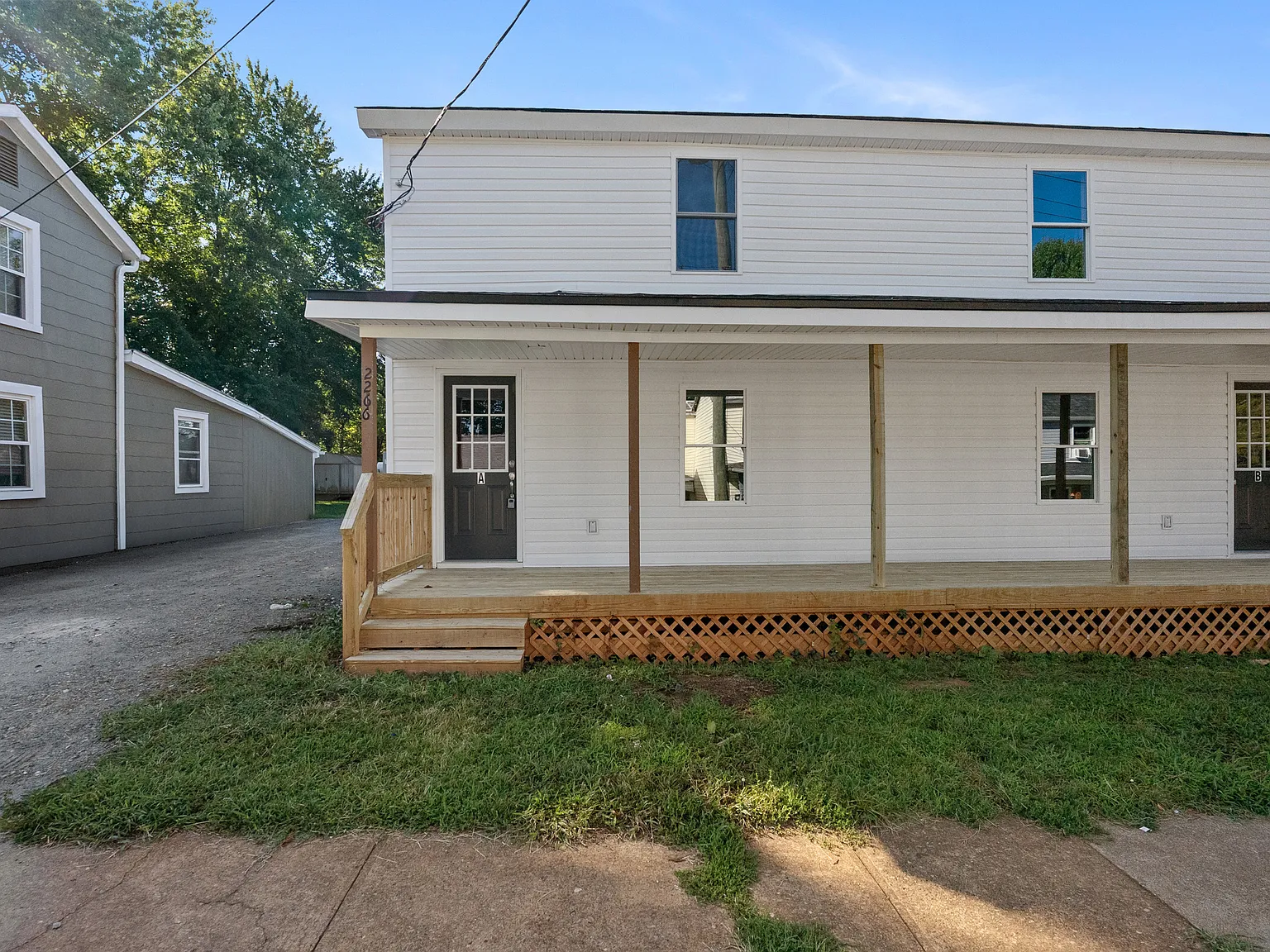 2 bed, $1,200 — Photo 2