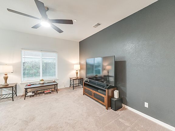 4th image of 5632 Meadow Brook Way