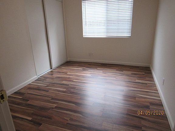 4th image of 2323 Miramar Ct #A