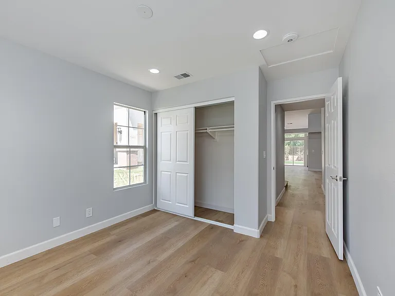 4774 Rhapsody Dr — Photo 30