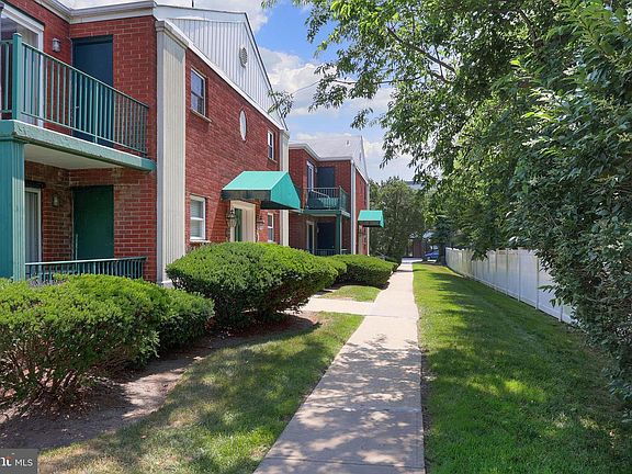 3rd image of 65 Cedar Ave APT D5