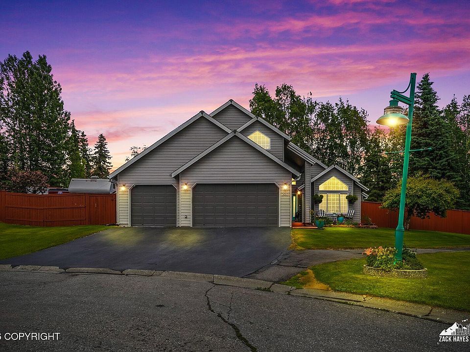 1st image of 2932 Meadow Wood Cir