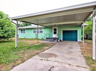 519 W Cherokee St, Garber, OK 73738