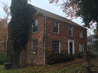 3801 N Briarcliff Rd, Kansas City, MO 64116