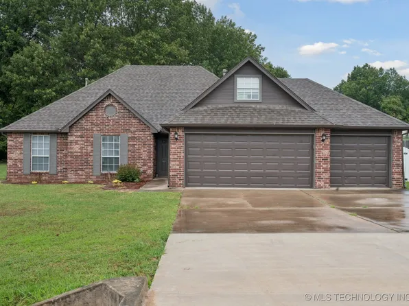 14174 S 220th East Ave, Coweta, OK 74429