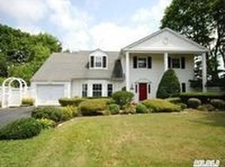 430 China Rd, Sayville, NY 11782