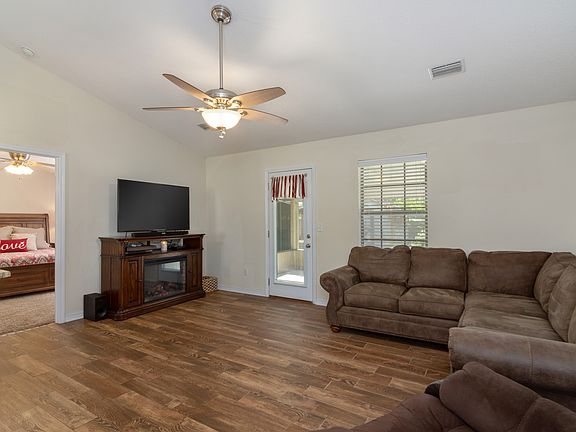 4th image of 4379 Glen Forest Dr