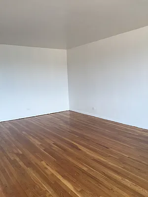 Rented by Lang Realty LLC | media 21