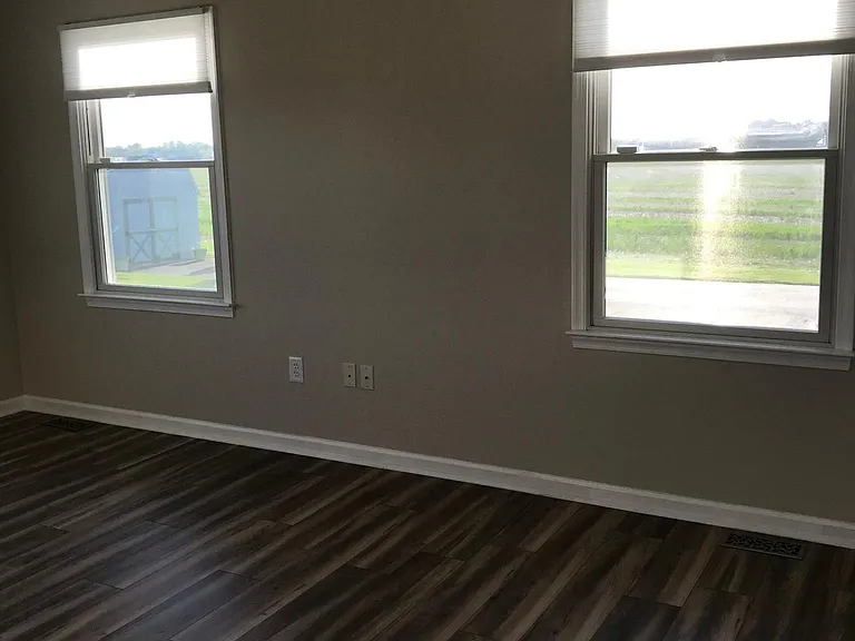 362 Mill Ln #B — Photo 7