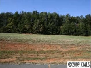 7810 Ridgeview Dr, Sherrills Ford, NC 28673