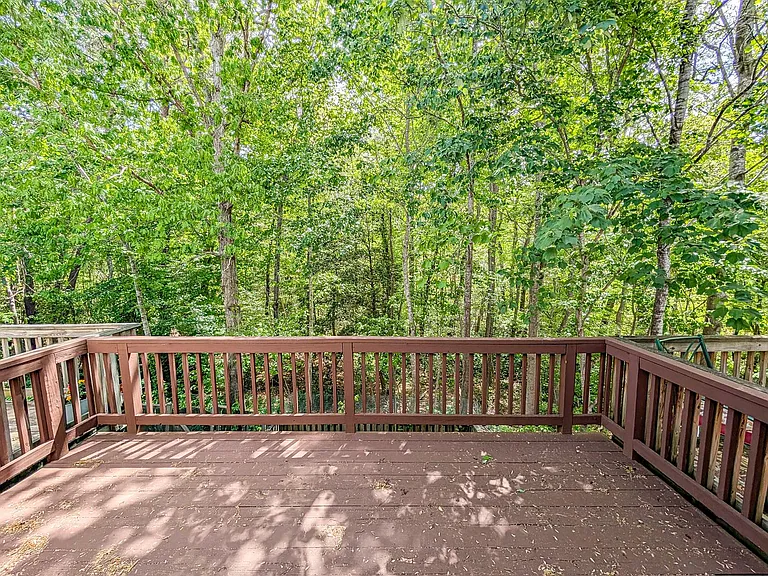 45503 Knockeyon Ln — Photo 7