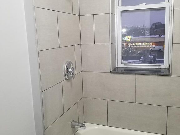 5th image of 2551 S Christiana Ave #3