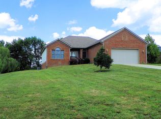 112 Leatherwood Ln, Nicholasville, KY 40356
