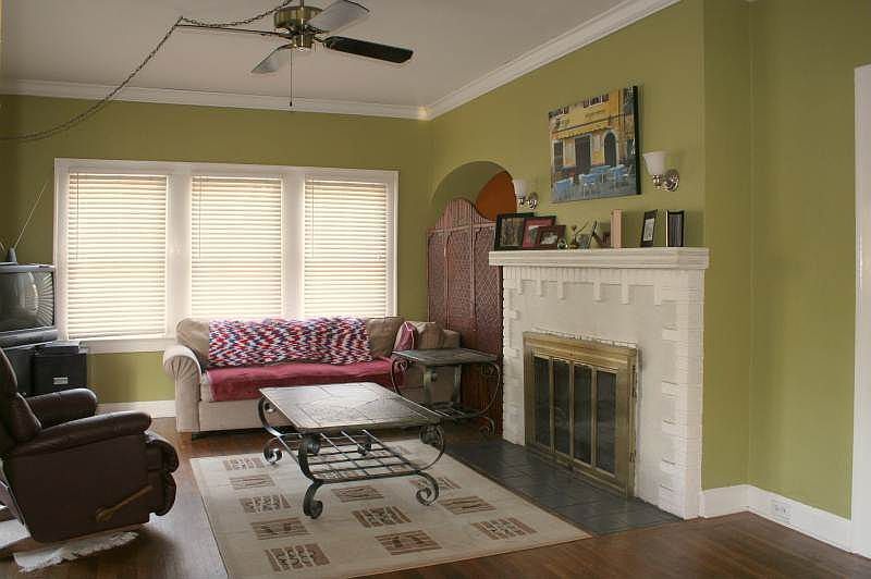 Fireplace in livingroom