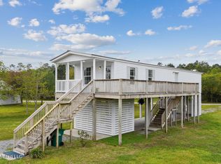 162 Waveland Ave, Waveland, MS 39576