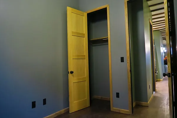 Rented by Big Square Realty LLC | media 56