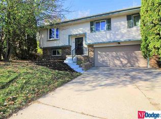 816 Evergreen Ave, Bellevue, NE 68005