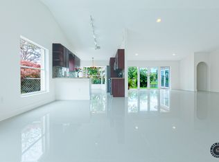 15926 SW 83rd Ter, Miami, FL 33193