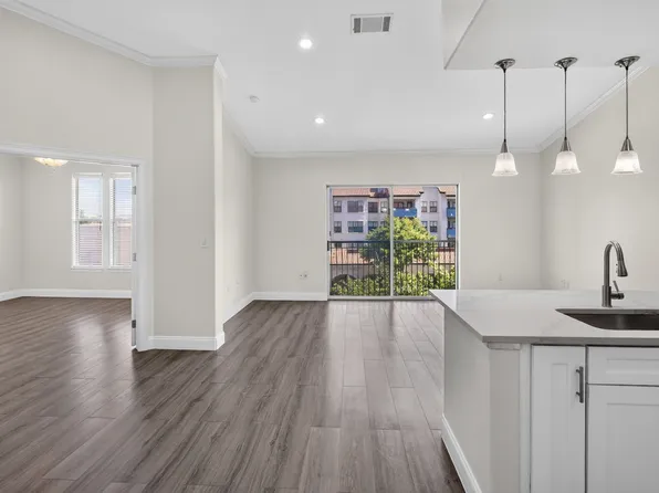 330 Las Colinas Blvd, Irving, TX