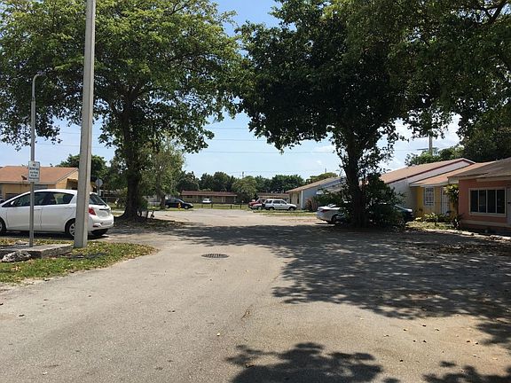 4th image of 18048 NW 41st Pl