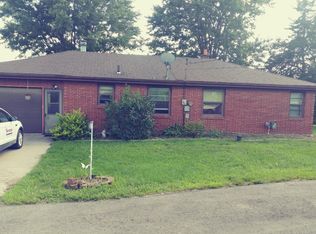 9004 Metropolitan Hts, Dubuque, IA 52003