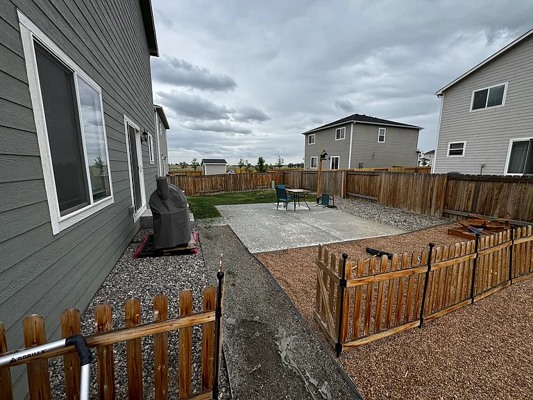 7412 W Big Thompson Cir — Photo 4
