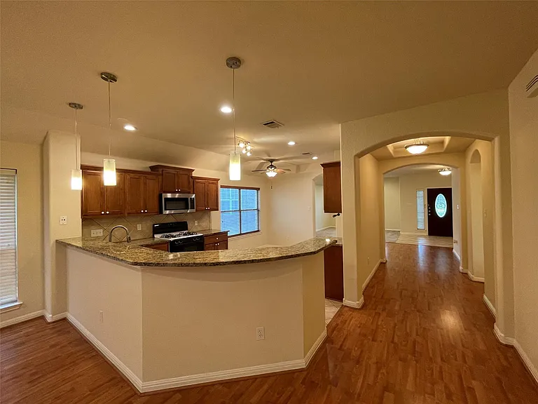 3110 Aquila Ct — Photo 6
