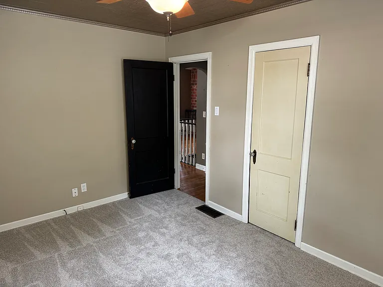 316 W Kirwin Ave — Photo 9