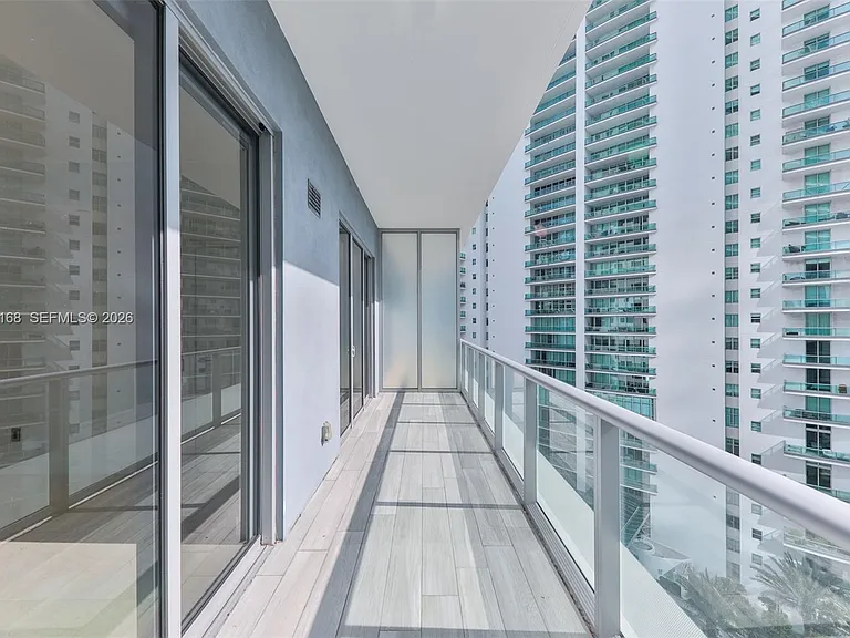 1300 Brickell Bay Dr #1206 — Photo 26