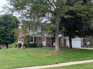 144 Otterbein Dr, Lexington, OH 44904