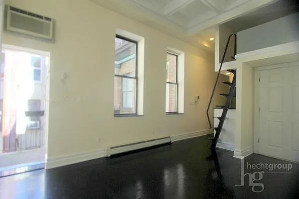 Rented by Hecht Group | media 26