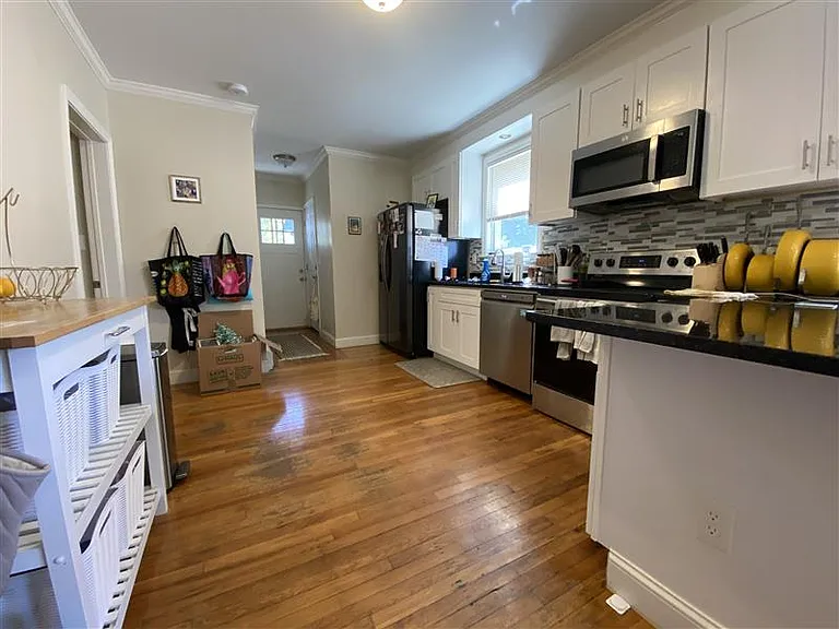 24 Rice St #1 — Photo 3
