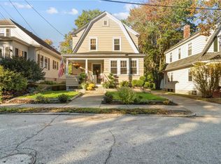 15 Lyndon Rd, Cranston, RI 02905