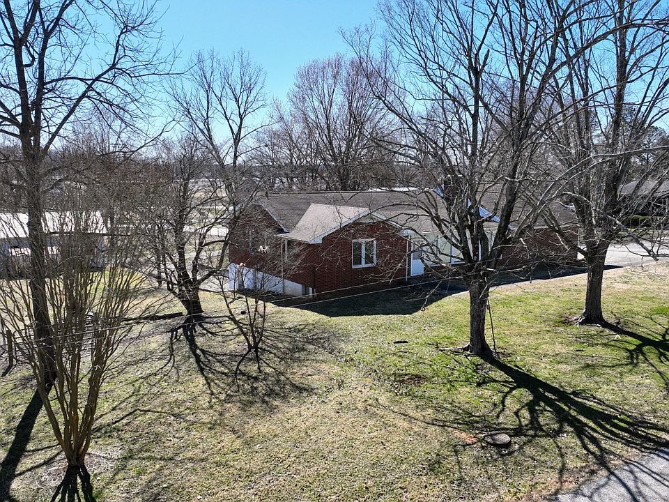 250 2nd St, Cadiz, KY 42211 MLS 11255274 Zillow