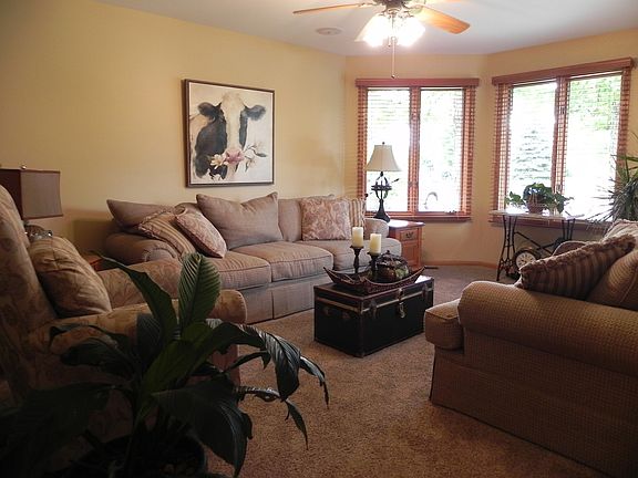 2nd image of 2781 Genoa Dr