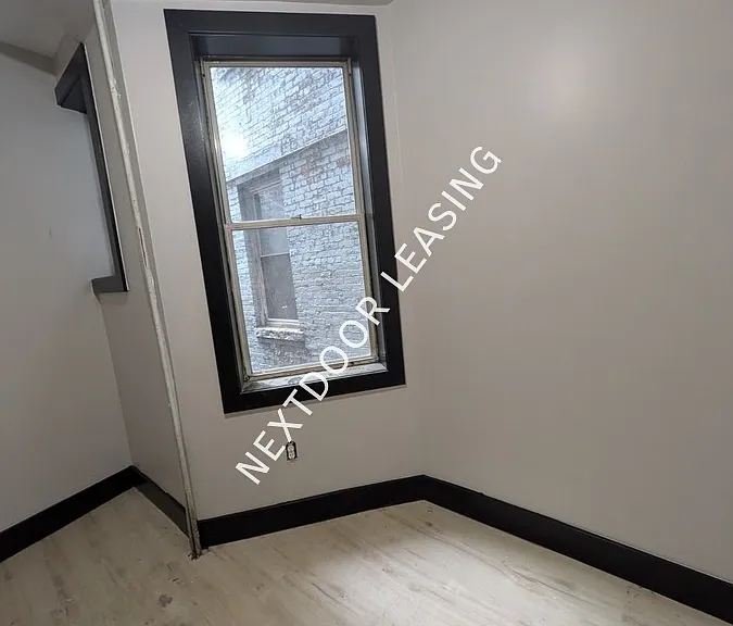 89 E 25th St #6M — Photo 5