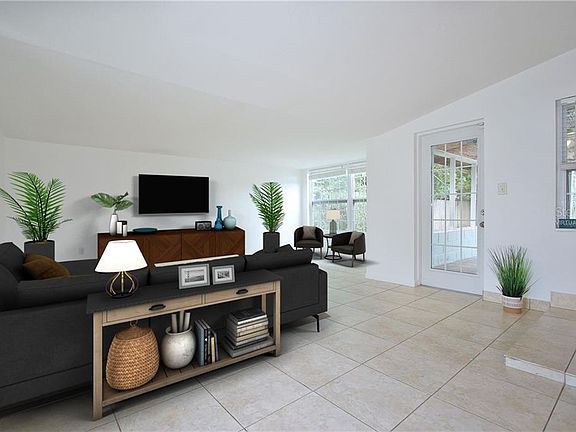 4th image of 6378 35th Ave N
