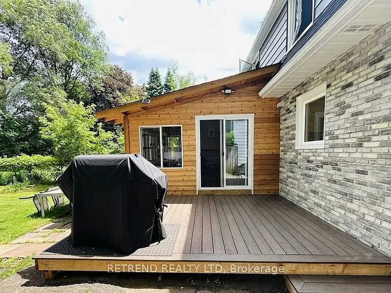 22 Wentworth Ave — Photo 5