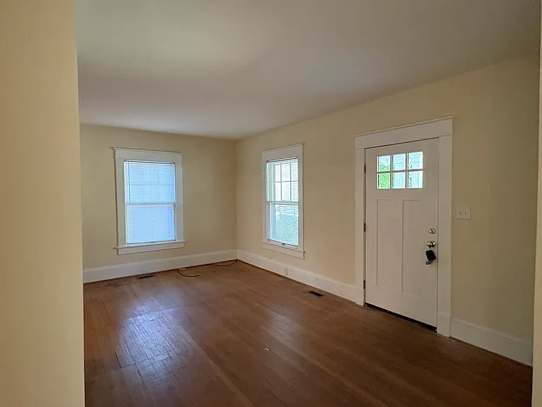 308 Hillside Dr #2 — Photo 6