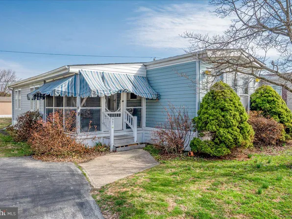 907 10th Ave #714, Wilmington, DE 19808