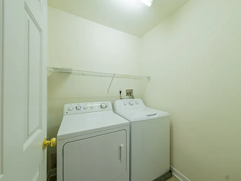 4000 Alder Grove Ln — Photo 24