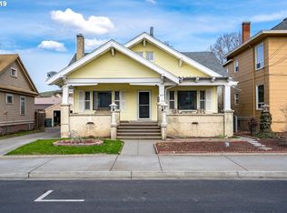 927 SE Court Pl, Pendleton, OR 97801