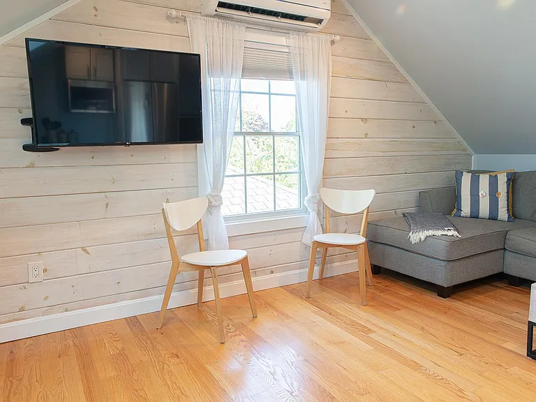 24 E Bowery St #3 — Photo 8