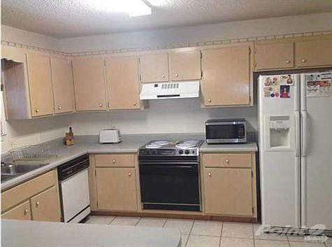 Large kitchen
